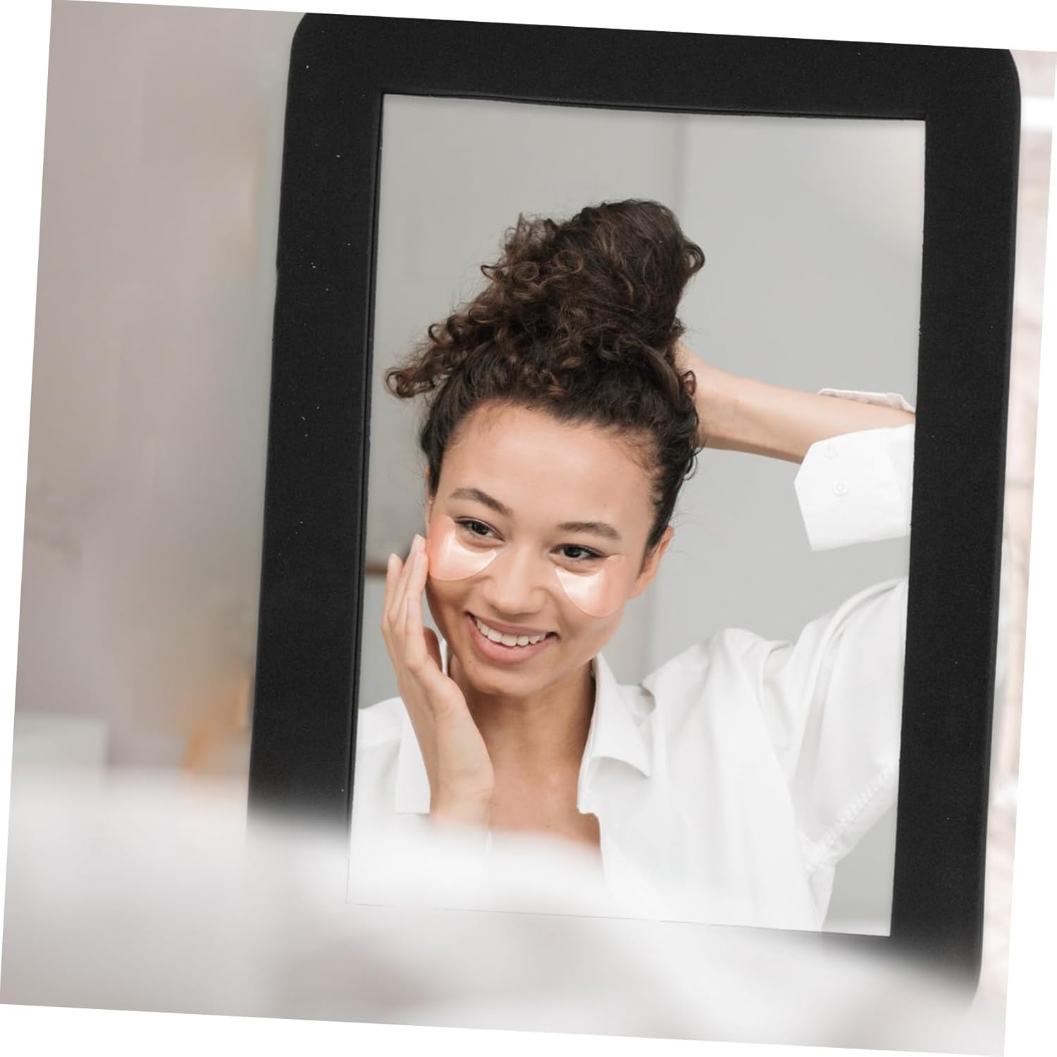 DECHOUS Rectangular Makeup Mirror with Foam Cushion and Ergonomic Handle Lightweight Unbreakable Travel and Salon Handheld Mirror for Home and Professional Use