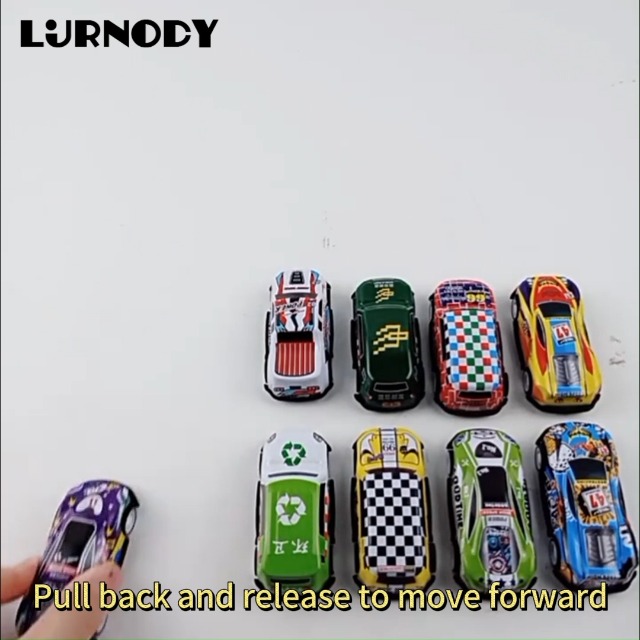 MUXIWOM Macchinine Per Bambini 24 Mini Macchinine A Frizione Con Blocco Stradale E Tappetino Da Gioco Macchinina Bambino In Metallo Pull Back Cars Giocattolo Regalo Per Bambini Di 2 3 4 5 6 7 8 Anni