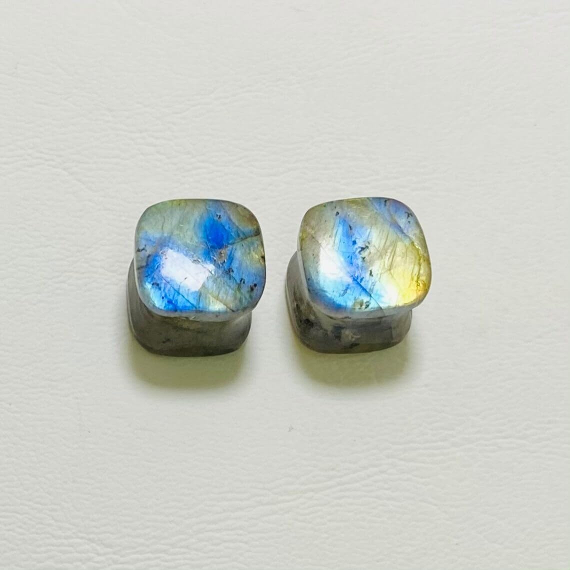 Uni Craft Naga Body Piercing Jewelry, Labradorite Crystal Handmade Double Flared Ear Plug Gauges, Size 8g (3mm) to 2-1/8” (54mm), Customized Size & Wholesale Also Available