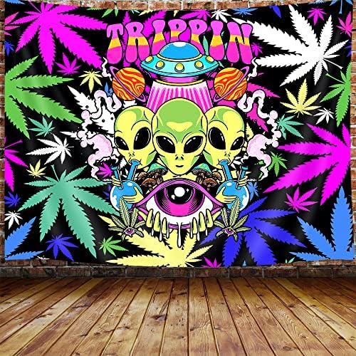 Uokiuki Trippy Cool Alien Weed Tapestry, Psychedelic Mushroom UFO Marijuana Leaf Tapestries for Men, Colourful Aesthetic Wall Tapestries for Bedroom Dorm Living Room, 60X40