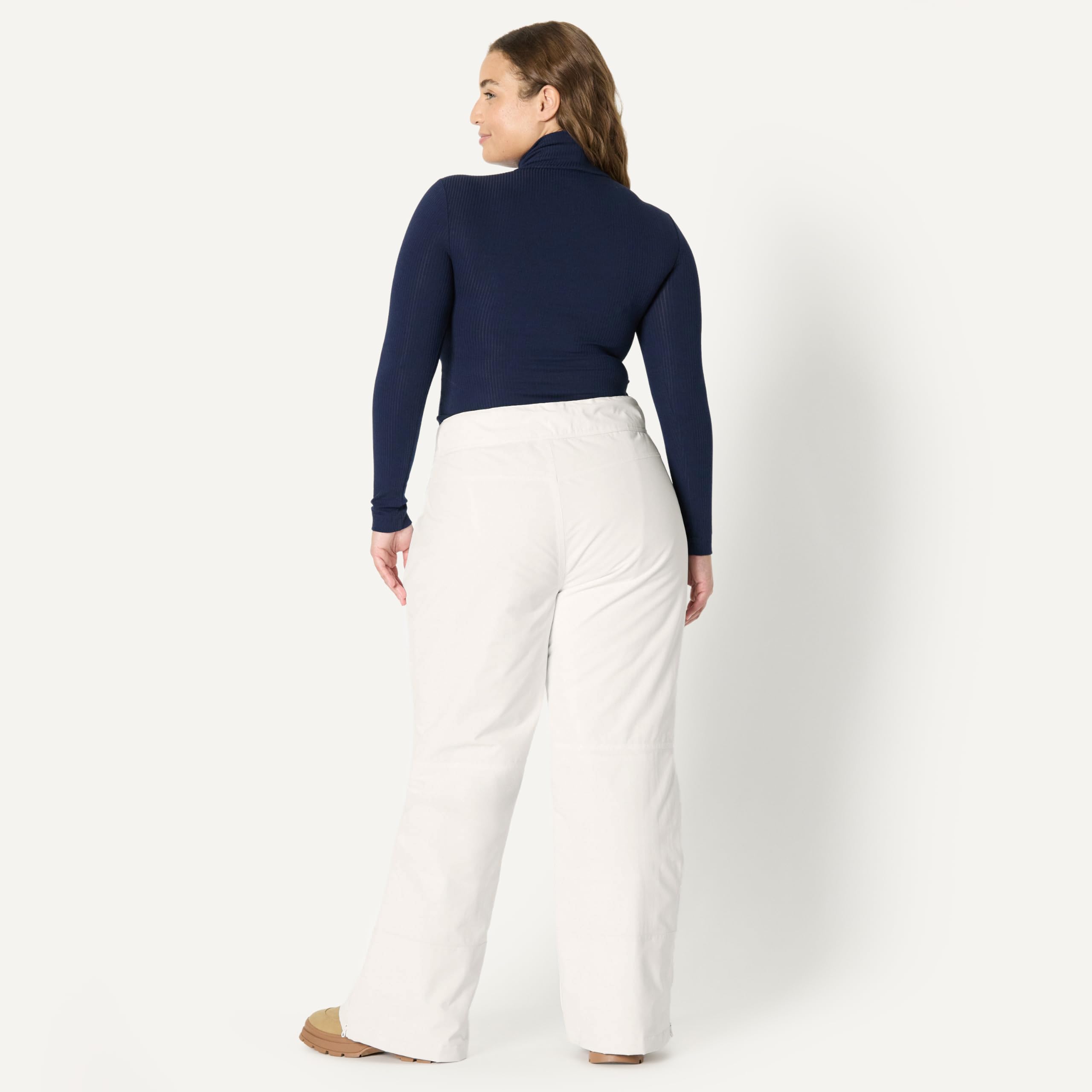 Amazon Essentials Pantalones de Esquí de Tiro Medio con Aislamiento e Impermeables Mujer