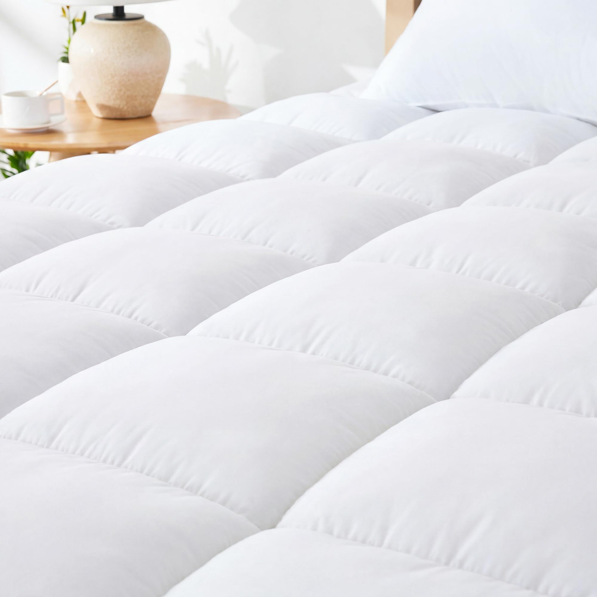 EGOHOME Twin Mattress Topper for Back Pain Relief, Comfort Pillow Top Mattress Pad Make Mattress Soften, Washable Mattress Pad with Deep Pockets up to 21 inch