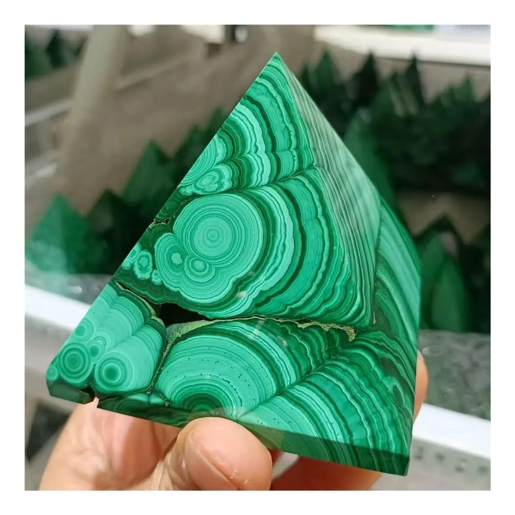 1 pezzo da 100-150 g di piramide malachite verde, quarzo
