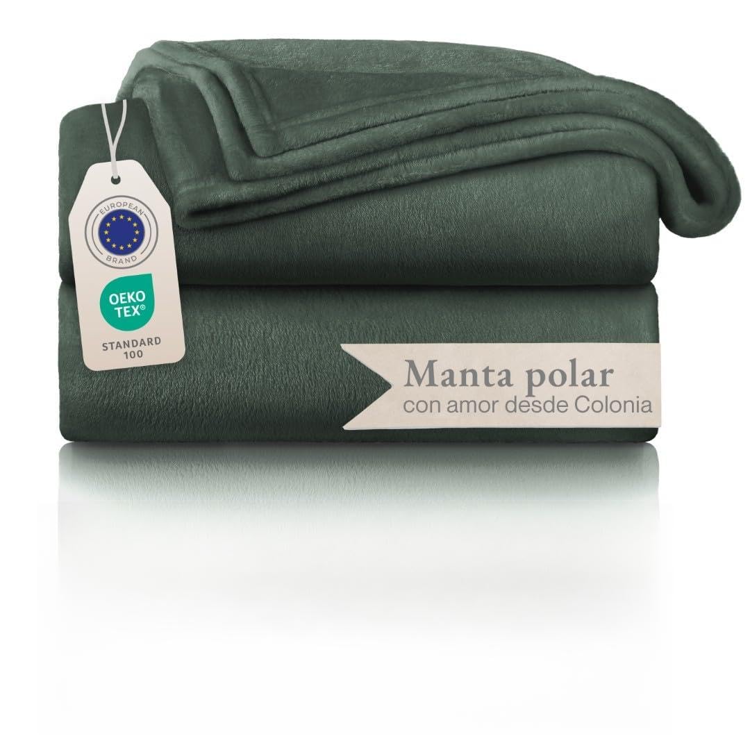 Blumtal Mantas para Sofá de Franela Suave y Acolchada - Manta Polar 100% Microfibra Extra Suave, Manta de sofá, de Cama o de Sala de Estar, Verde Oscuro, 150 x 200 cm OEKO-TEX STANDARD 100