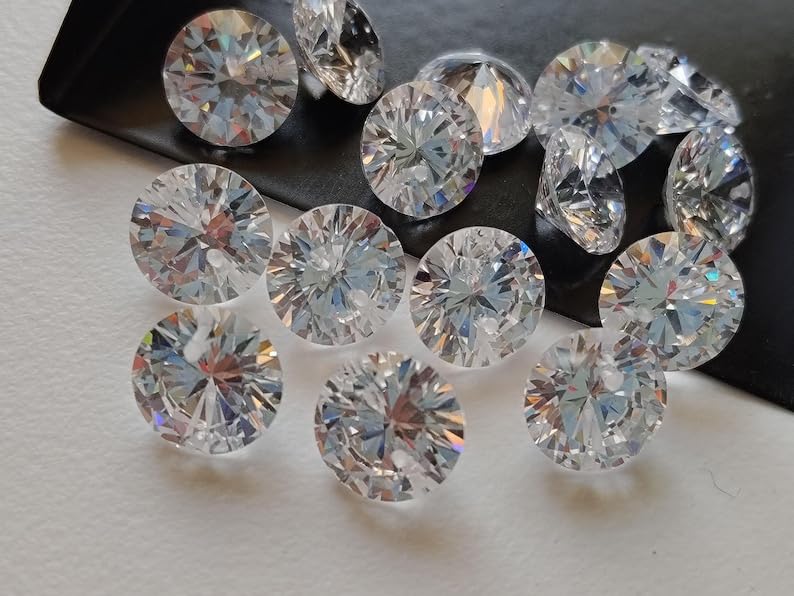 Diamants CZ transparents facettés pour remplacer une pierre perdue sur bijou - 7
