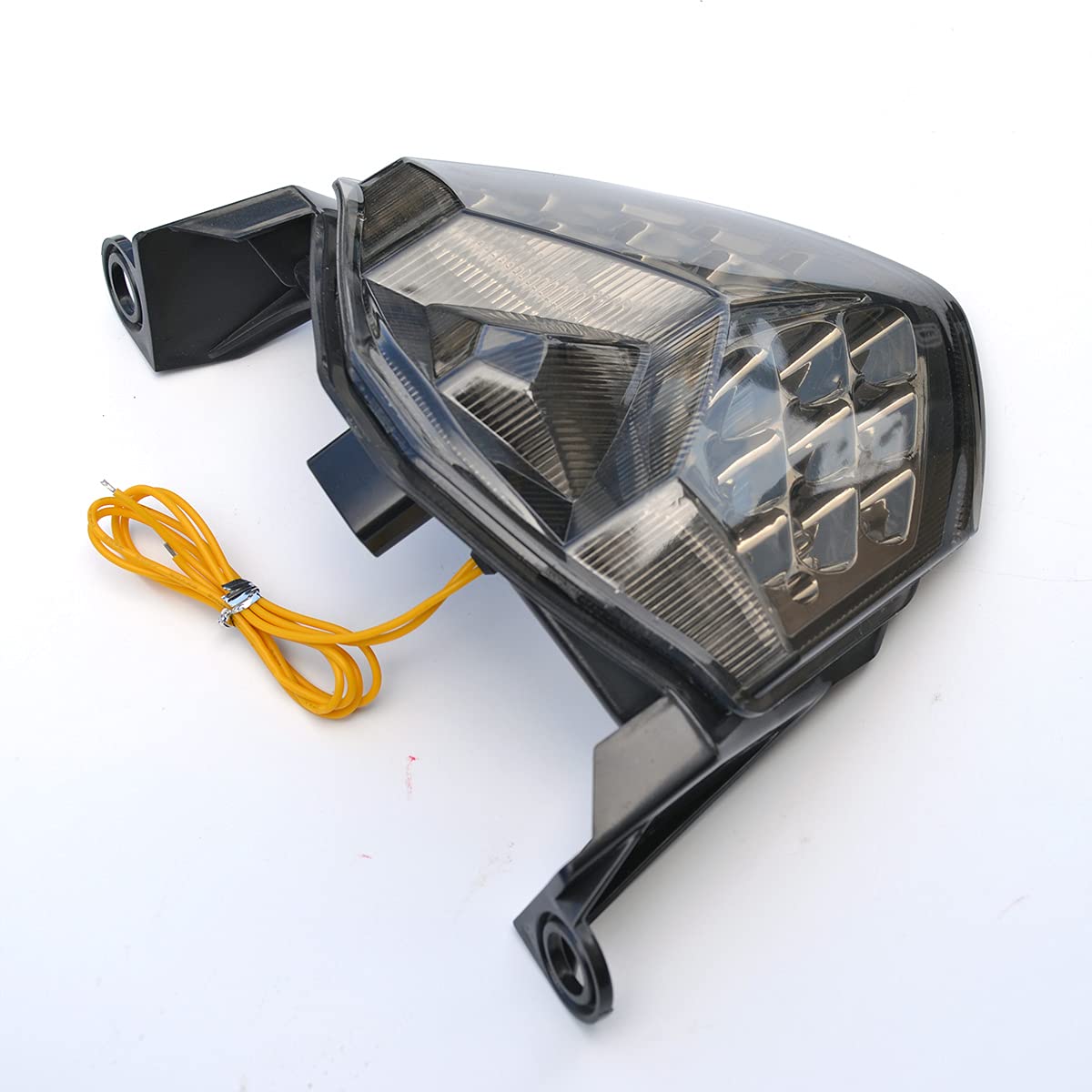 Amazon | YUANYE LEDテールライトブレーキターンシグナルライト