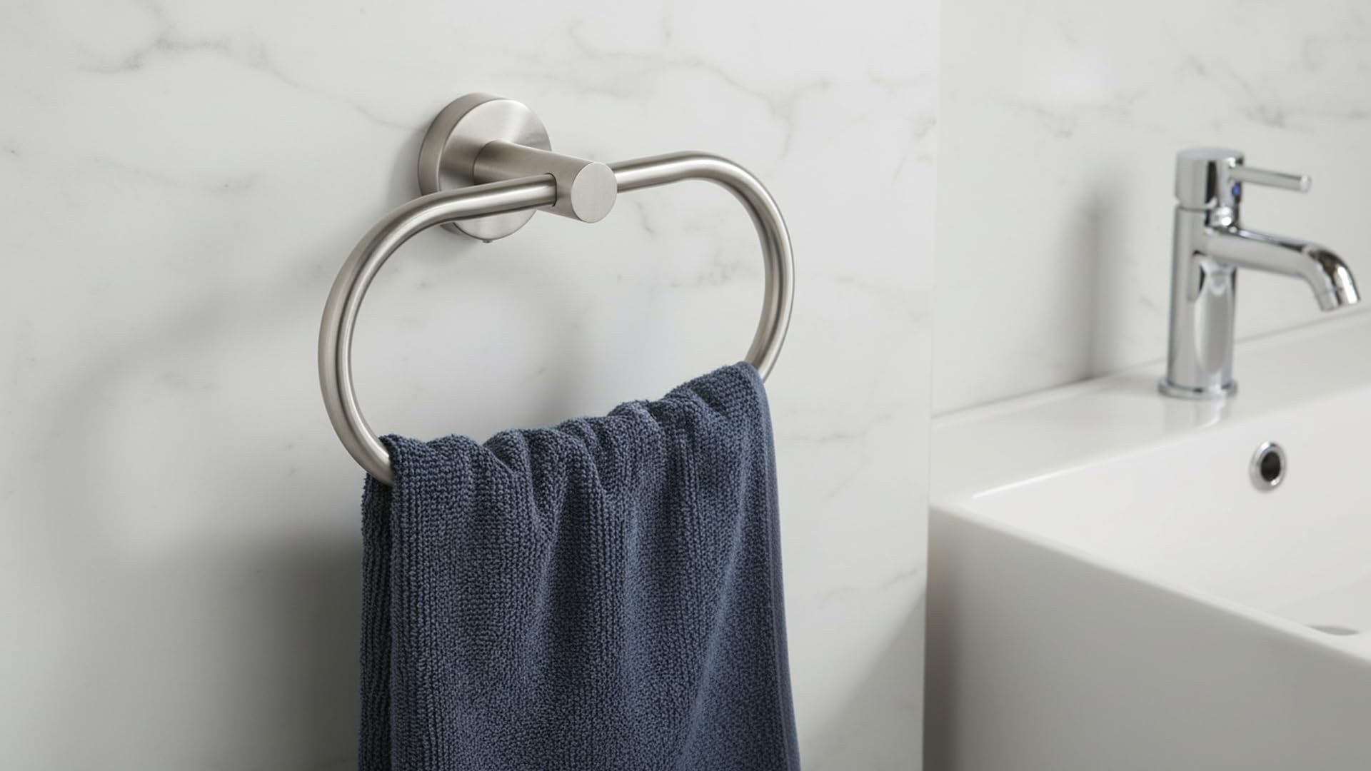 Toallero de Baño Perforado, Anillo de Toalla de Níquel Cepillado para Pared, Toallero de Acero Inoxidable de Estilo Moderno, Accesorios de Baño, Níquel Cepillado
