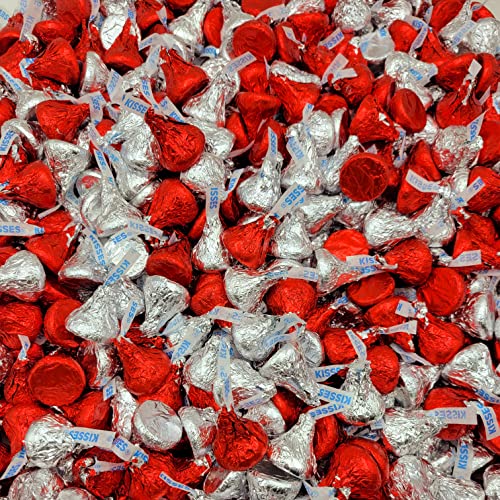 Hershey's Valentine's Day Kisses Milk Chocolate Candy - Red and Silver Valentine's Day Foils - Individually Wrapped Bulk Kisses Giftable Candy (4 Pound Pack of 1))