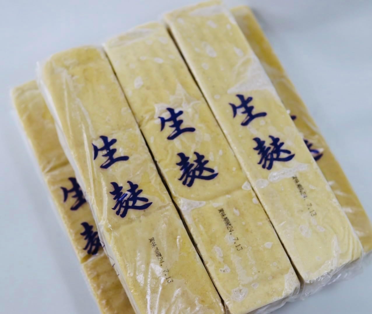 美品 完品】功四級金鵄勲章 略綬付 共箱入り 純銀製 徽章4 極美品 完品