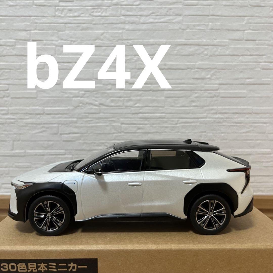 Amazon | TOYOTA bZ4X 5個セット カラーサンプル ミニカー | ミニカー