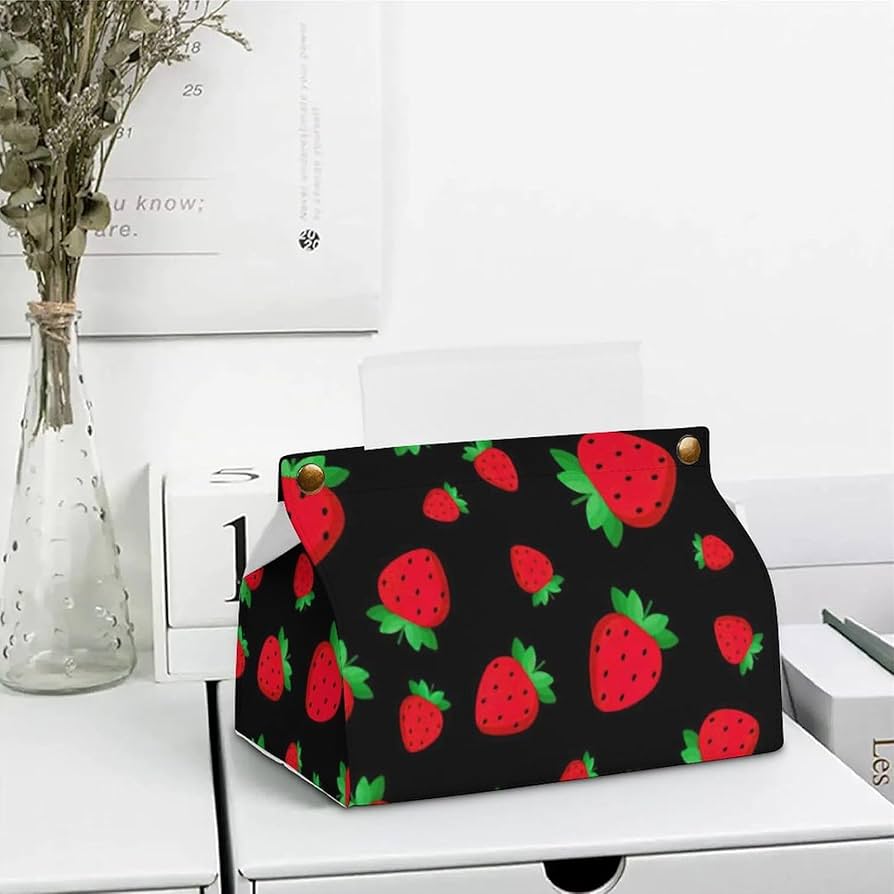 Amazon｜[zhenhj(売店)] 果物 苺 イチゴ柄 ティッシュケース