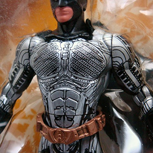 バットマンビギンズ 6インチ ベーシックフィギュア バトルギア Amazon.co.jp: 『バットマン ビギンズ』 5インチ ベーシック