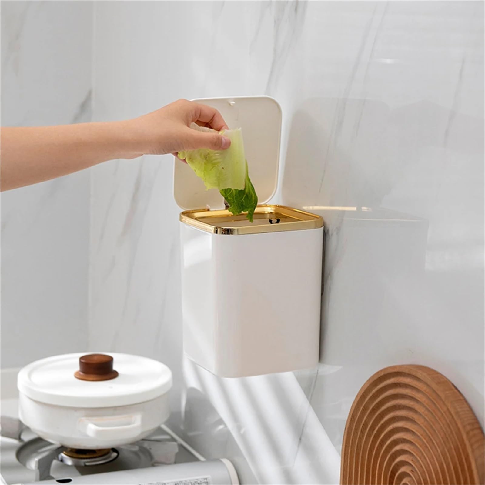 Portarifiuti A Parete Mini contenitori for rifiuti Cestino della spazzatura da tavolo Tavolo da casa Pattumiera in plastica Forniture for ufficio Pattumiere Auto Articoli vari portatili Scatola barile