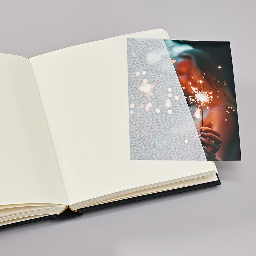 Semikolon 351008 Album photo Classic Medium - 21,6 x 25,5 cm - 80 pages couleur crème, pour 160 photos - noir