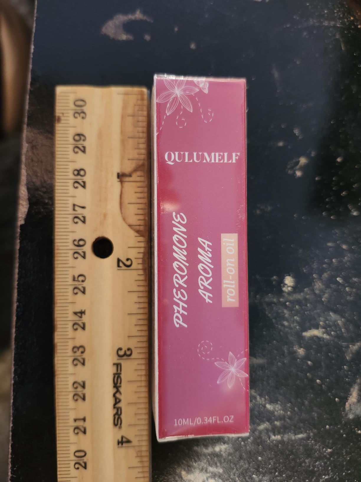 QULUMELF Pheromone Perfume for Women,Fragrance Pheromone Cologne Attract Men, Long Lasting Women's Perfume, Roller Ball Design, Portable and Fruity