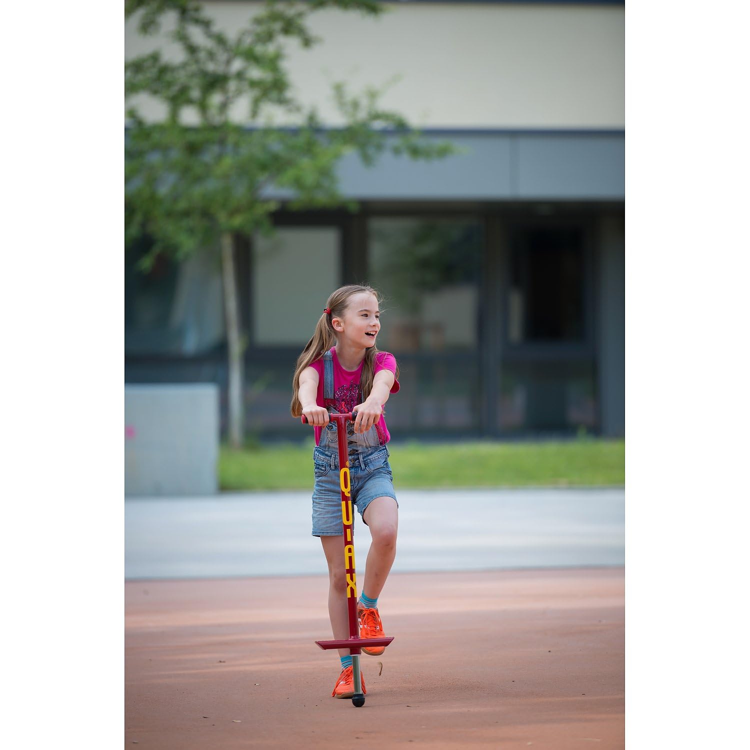 QU-AX Pogostick Rot, Fuer 20 Bis 30 kg Koerpergewicht, Aktuelles Modell