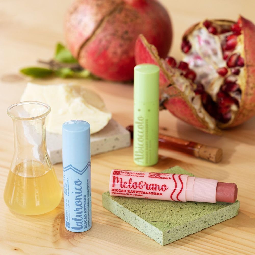 La Saponaria | Burrocacao Biocao Ialuronico 5,7 ml – Balsamo Labbra Idratante e Rimpolpante con Acido Ialuronico, Effetto Anti-Age Naturale per Labbra Morbide e Lisce