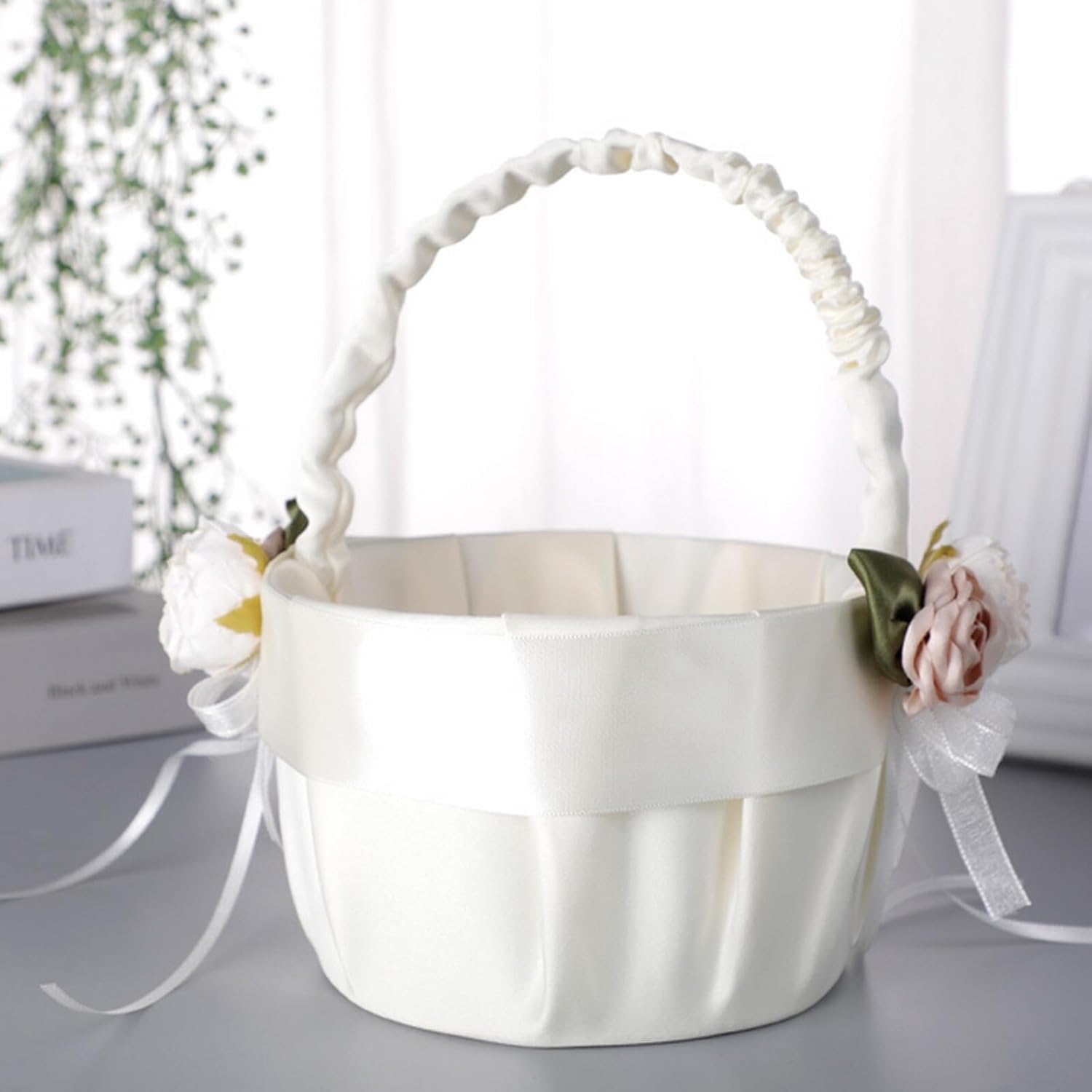 ULTECHNOVO Wedding Flower Girl Basket Satin Lace Bow Handle Decorative Basket for Ceremony Party Supplies for Wedding Celebration