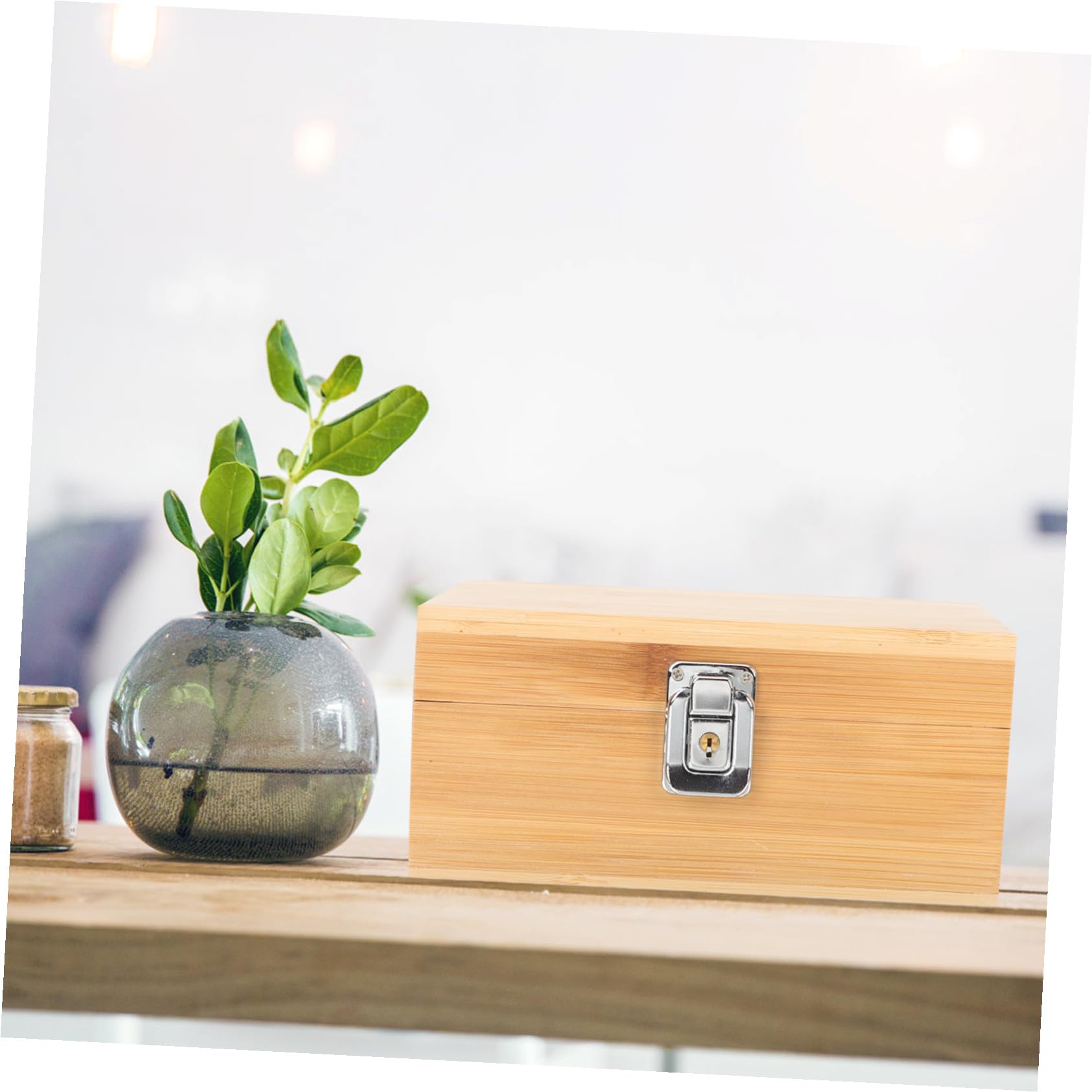 Custodia Porta Sigari da Viaggio in Legno Design Moderno e Funzionale per Proteggere e Mantenere Freschi i Sigari in Ogni Occasione