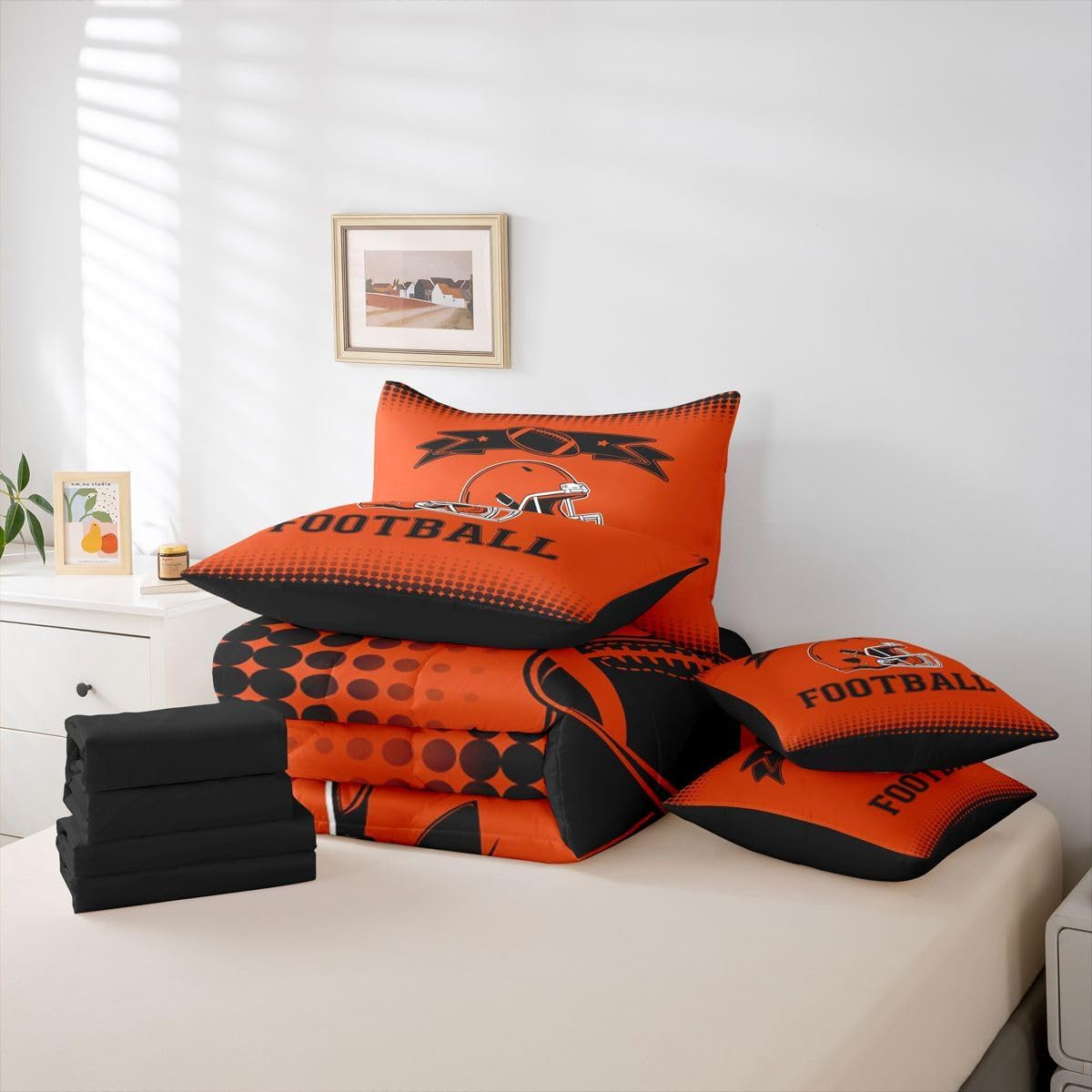 Erosebridal Rugby 3D Helmet Full Bedding Sets, Gridiron Seasonal Color Comforter Kids Boys Sports Fans Gifts Bedding Bedroom Decor Competition Ball Games Bed Set 7 Pcs