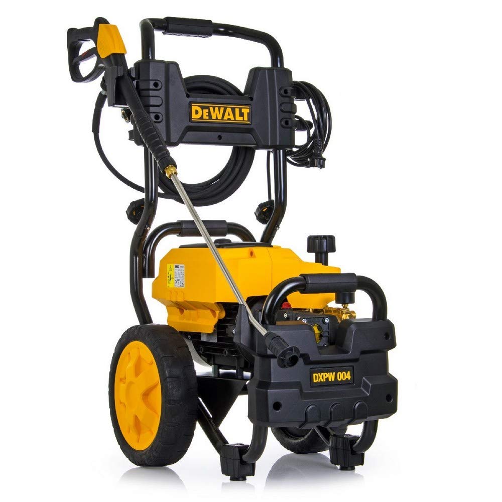 Dewalt DXPW004E pressure washer with gun, lance, and hose