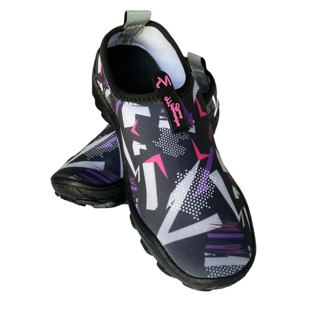 Sapatilha Náutica Neoprene Flexível Tênis Aquático Adulto e Infantil Praia Rio Trilha Cachoeira Bike em promoção! Veja a oferta e mais achadinhos de Sapatos Infantis 4 Hoje é o melhor dia para comprar Sapatilha Náutica Neoprene Flexível Tênis Aquático Adulto e Infantil Praia Rio Trilha Cachoeira Bike com aquele preço maroto! Promoção! Aproveite a oferta! 4