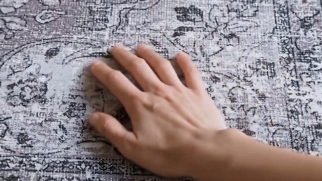 Tapete cuadrado 4’ negro y gris Safavieh lavable miniatura 7