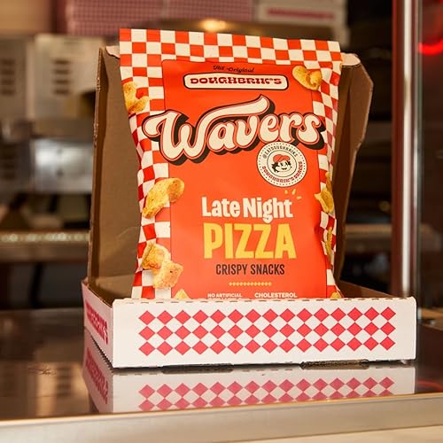 Miniatura 3 de WAVERS by Doughbrik's Snacks, Sabor Pizza de Medianoche, bolsa de 4.5 onzas, textura crujiente y crocante, snack perfecto para cualquier momento,