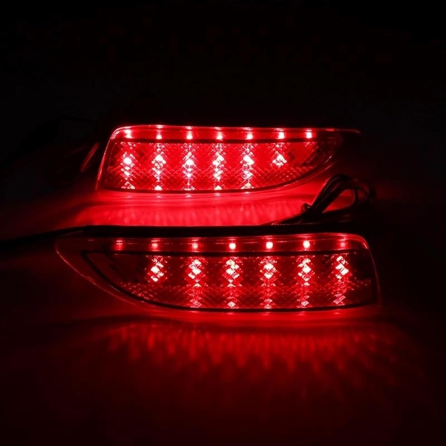 リアテールライト CT200h リアバンパーリフレクターライト レッド 車 運転 ブレーキ フォグランプ カーアクセサリー 2個