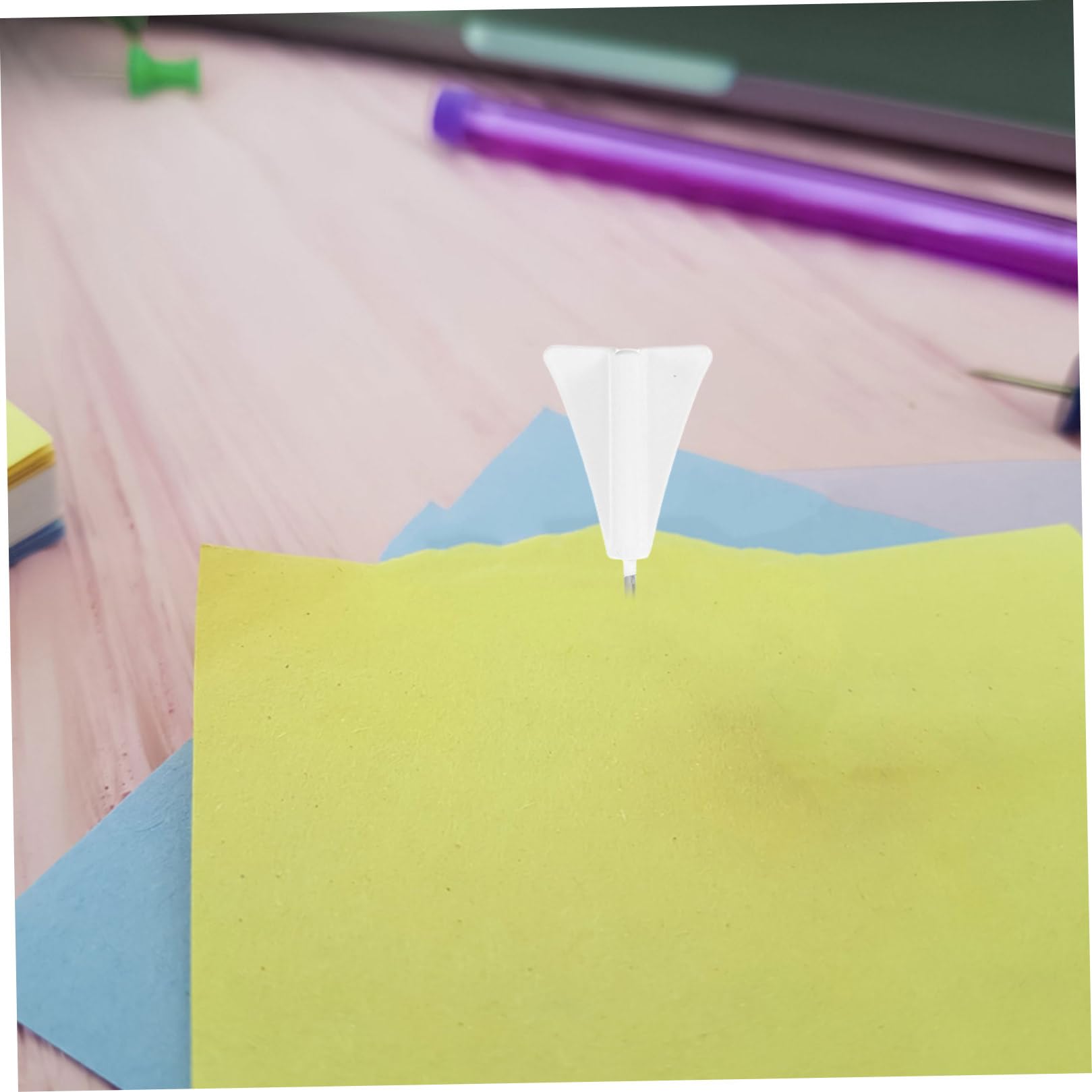 Ciieeo 12pezzi Puntine Da Disegno Compatte e Sostituibili Push Pin Multifunzionali Piccole e Convenienti Per Mappe e Bacheche Design Creativo Aeroplanino in Carta