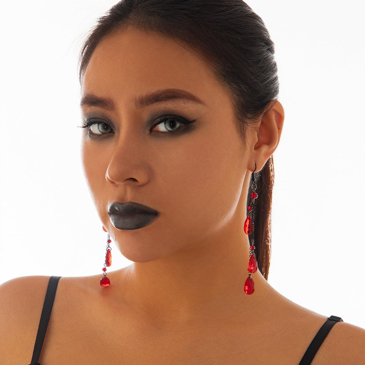 Gothic Blood Drop Earrings Black Red Crystal Vampire Earrings Vintage Gothic Dark Earring Goth Earring Long Crystal Gem Tassel Dangle Earring Birthday Party Cosplay Halloween Costume Jewelry for Women - Image 3