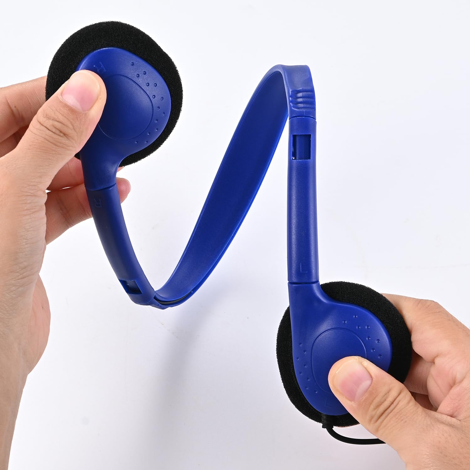 CN-Outlet Paquete de 10 auriculares de aula para escuela, bibliotecas, estudiantes, adultos, en bolsas individuales, desechables al por mayor (negro) (azul oscuro, paquete de 25)
