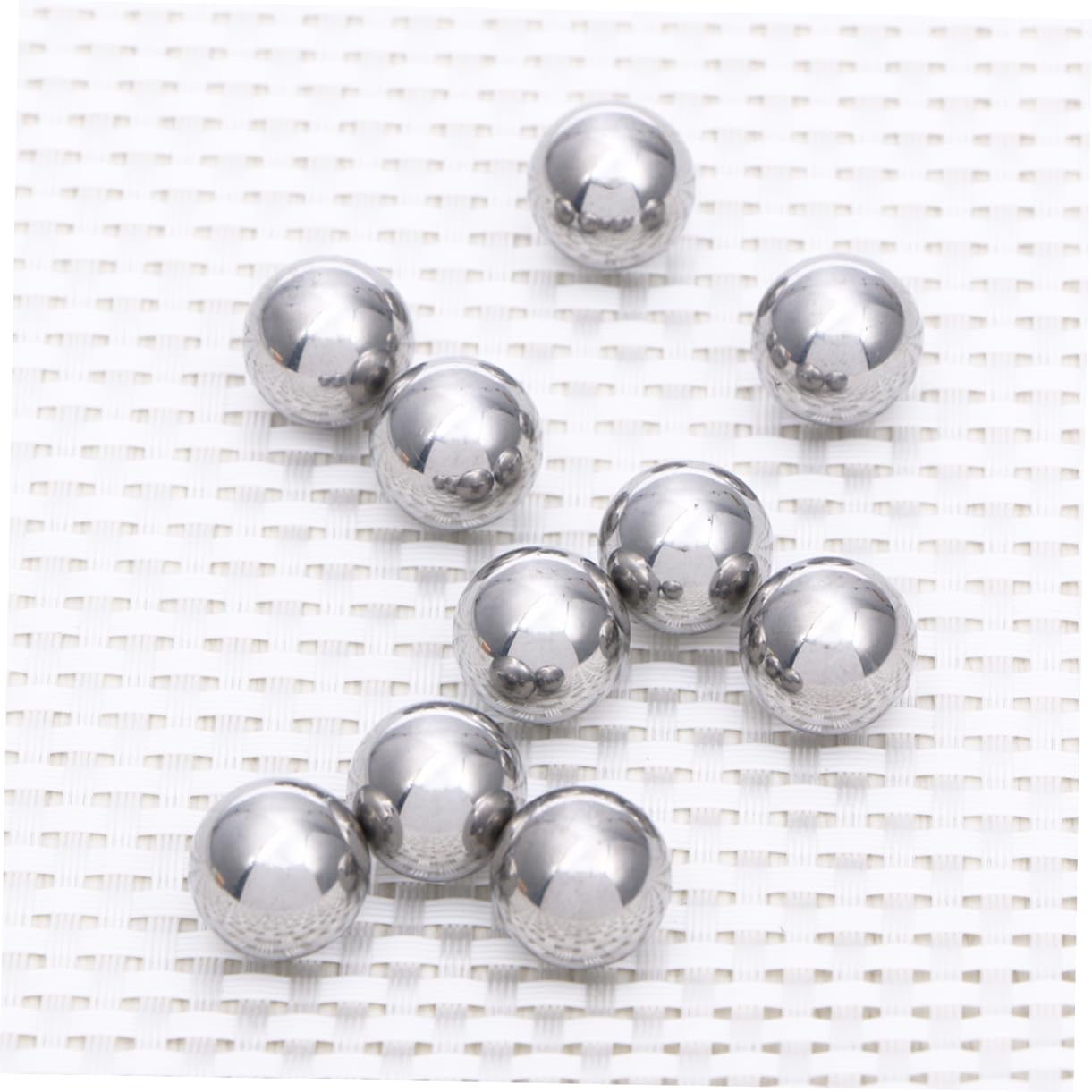 15mm Carbon Steel Bearing Balls 10-Piece Set for Ball Bearings Precision Engineering and Hand Exercise