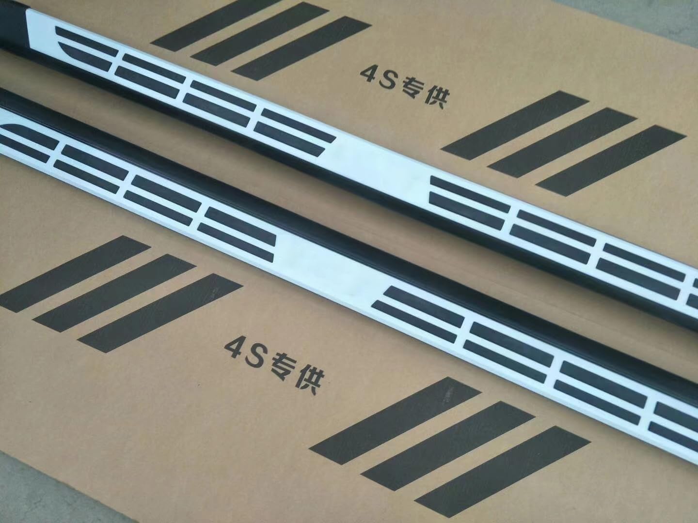 2 PCS Running Boards Fits for T BZ4X 2021 2022 2023 Silver Nerf Bar Side Steps