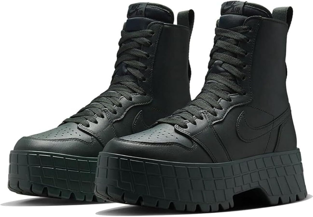 NIKE エア ジョーダン 1 ブルックリン ブーツ 厚底 22.5 NIKE エア ジョーダン 1 ブルックリン ブーツ 厚底 22.5