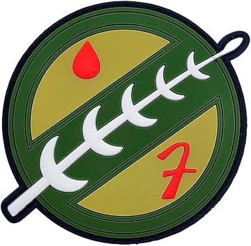 Crest Mando Bounty 3D-PVC Rubber Patch - 3 x 3 inch Hook Fastener Backing P379