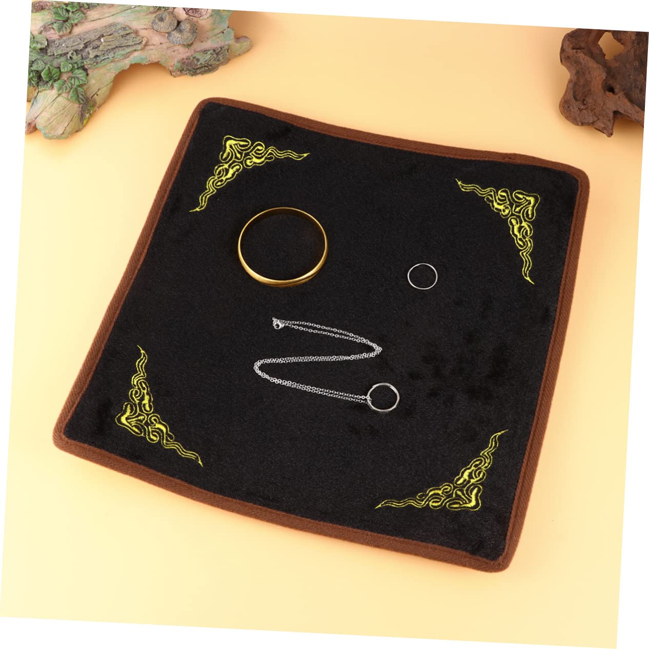 Lurrose 3 Piezas almohadilla de almacenamiento de joyas bandeja de anillo para joyería almohadillas para exhibir joyas bandeja de joyas el anillo palets arete Jade mira la tela accesorios