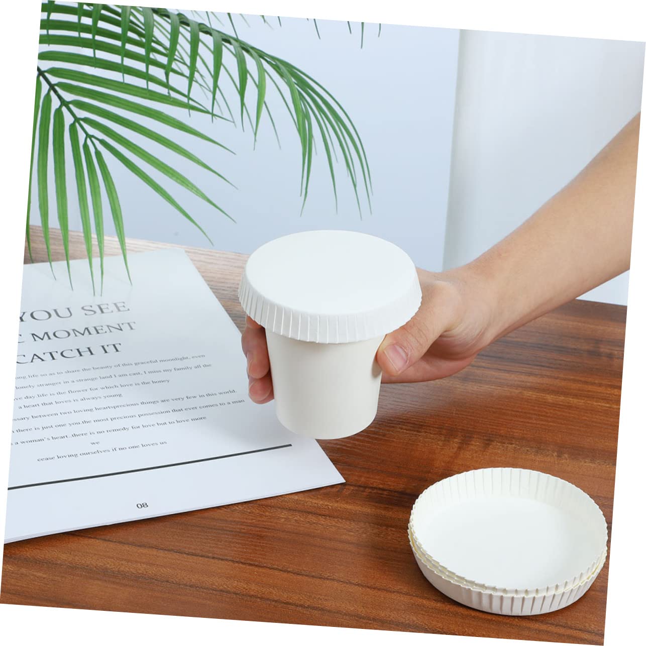 Beavorty 150pcs Stackable Paper Cup Lids Disposable Covers for Drinks for Parties Restaurants Hotels Keep Your Beverages