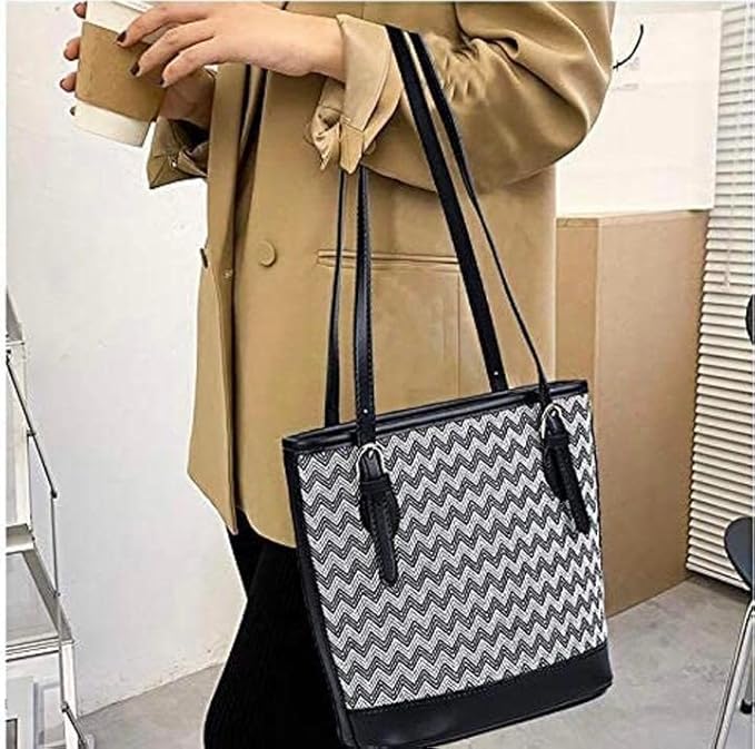2022年春夏再入荷 ☆トートバッグ☆ ハンドバッグ 大人カジュアルな