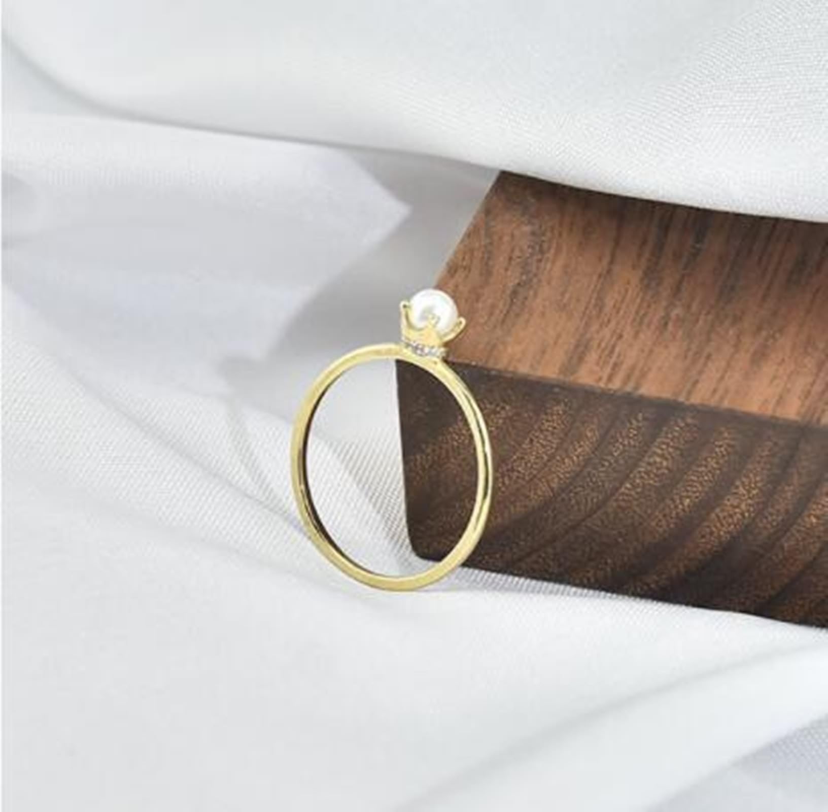 Bague éternité en or blanc 9 carats avec perle blanche ronde pour femme avec couronne de perles moissanite