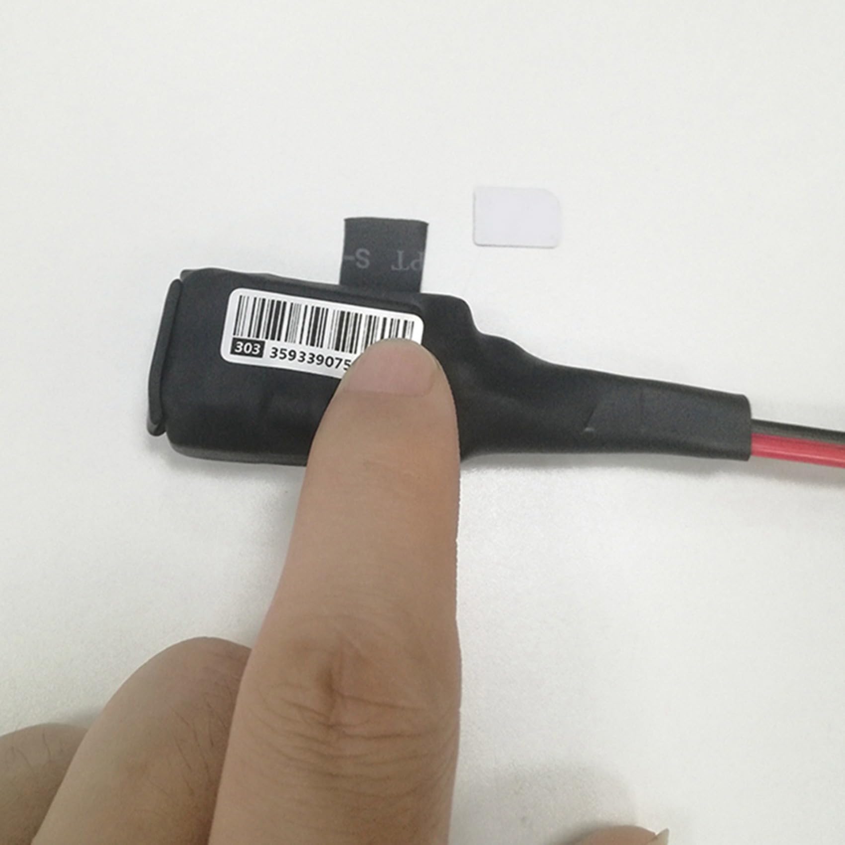 3X Mini GPS Tracker SOS Localizzatore di Monitoraggio Vocale Chiamata in Tempo Reale per Computer Portatile Dispositivo di Monitoraggio in Tempo Reale per Anziani