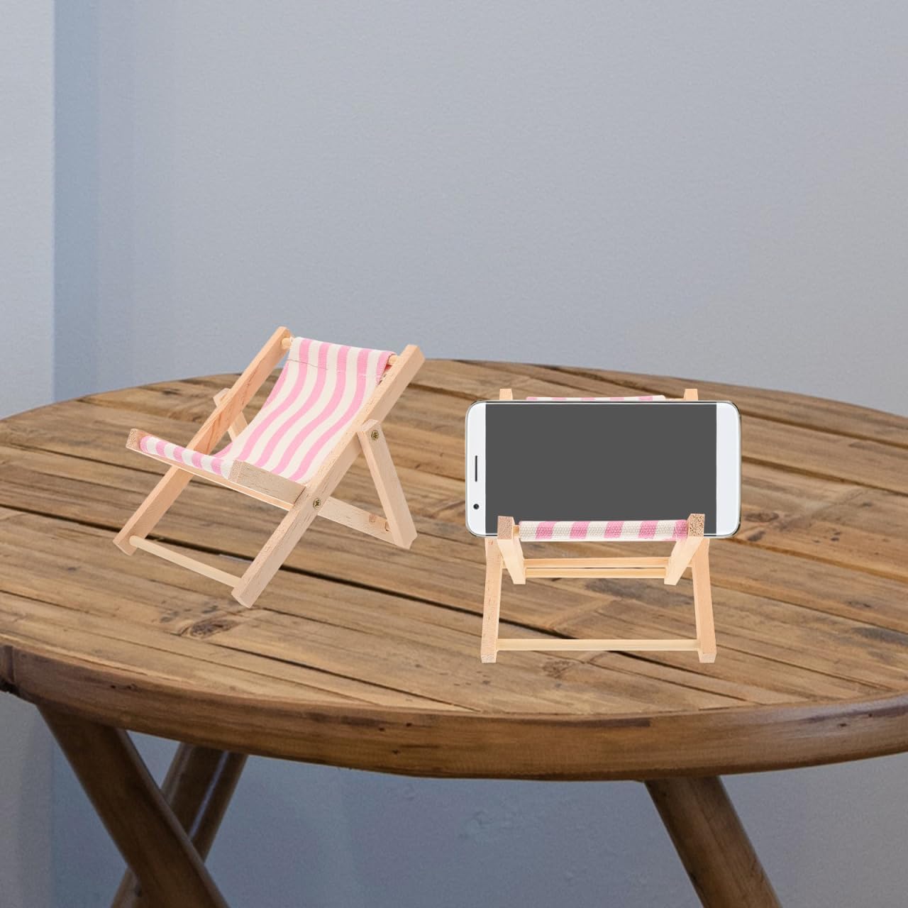 ibasenice Beach Chair Mobile Phone Holder 2-Pack Desktop Phone Stand Lightweight Foldable Rack for Office Desk Decoration and Hands-Free Use