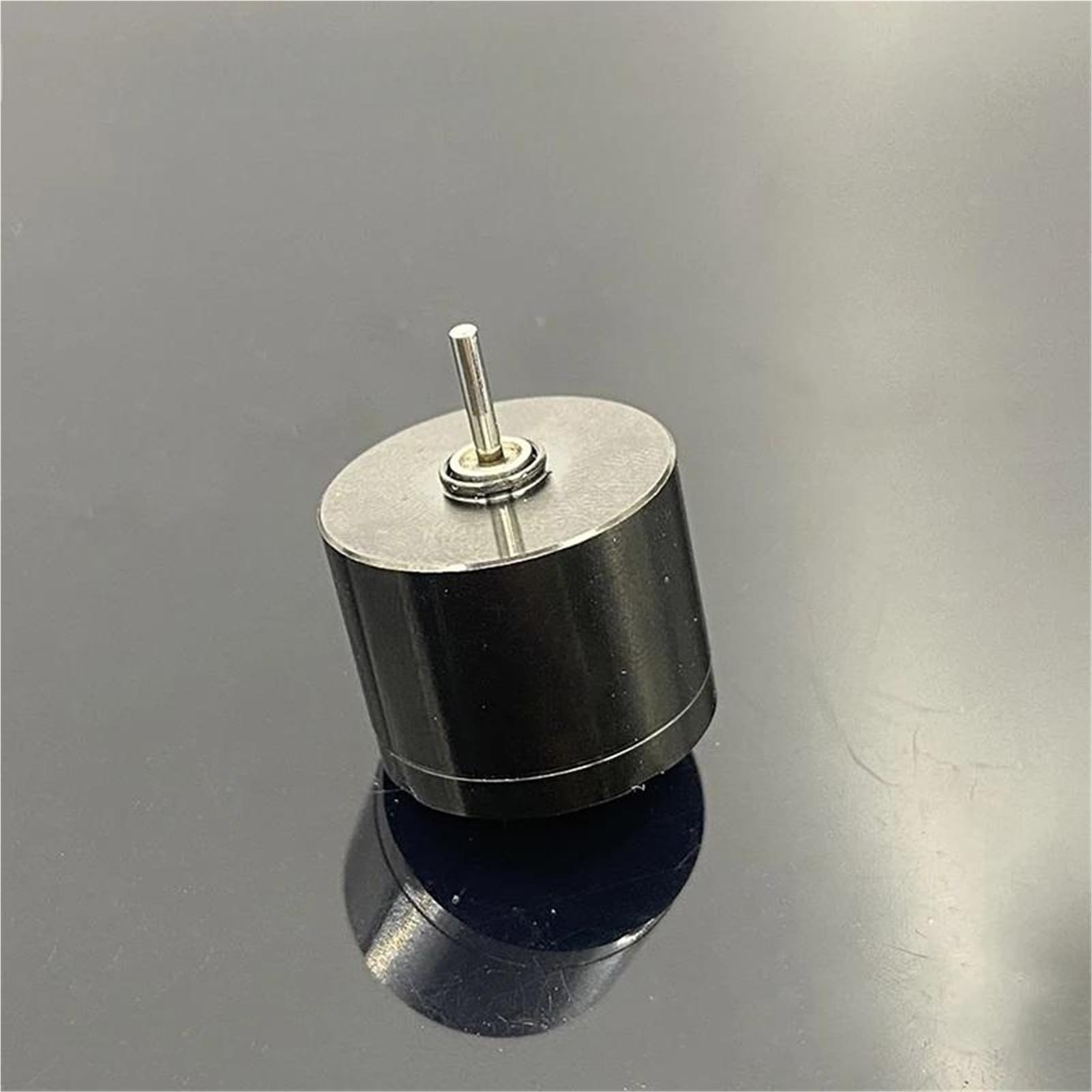 Grande motore senza nucleo da 20 mm * 16 DC12V 10800 giri/min ad alta velocità, silenzioso, doppio cuscinetto a sfere, basso rumore, forte magnetismo per generatore fai da te