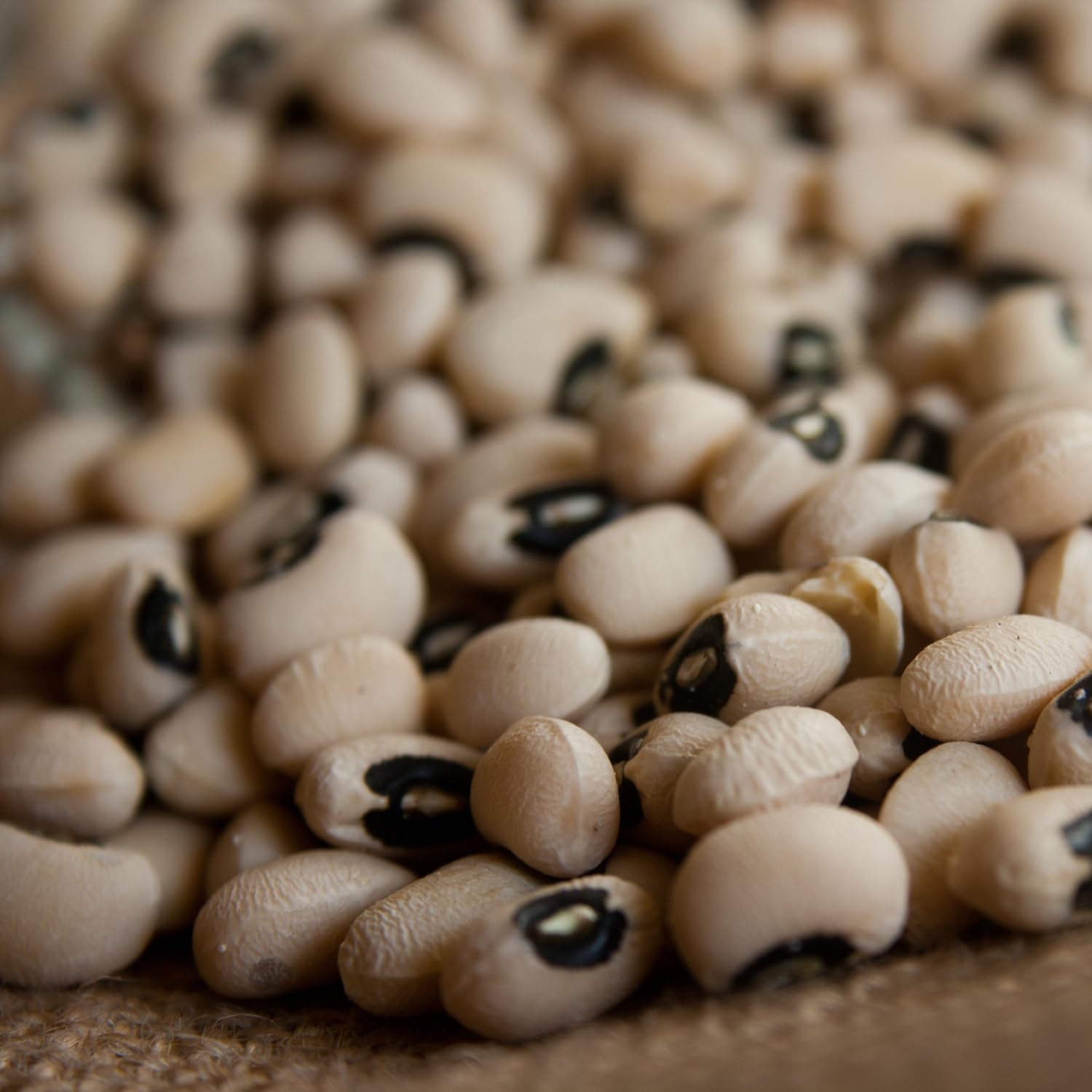 TRS, Frijoles Ojo Negro, (1 X 1 KG)