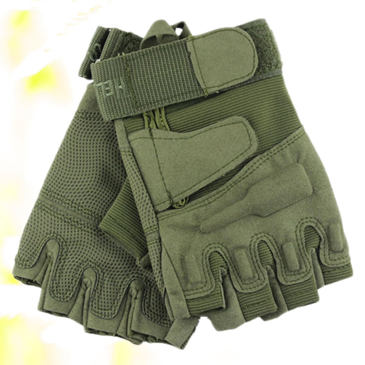 Didiseaon 1Pair Outdoor Half Finger Sports Gloves for Men Slip Breathable Fitness Riding Gloves Random Color XL for Cycling and Weightlifting Activities