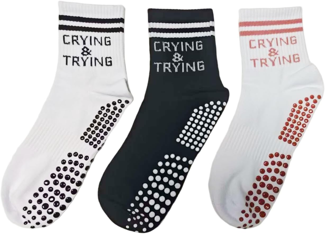 Pilates Socks for Women, Non Slip Grippy Yoga Crew Socks for Barre Hospital Exercise Workout Slipper Socks 3 Pairs