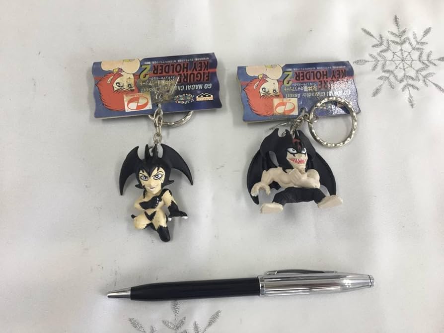 新品未使用　デビルマン アクリルキーホルダー 5個セット Amazon.co.jp: ！永井豪キャラ デビルマン キーホルダー 2個