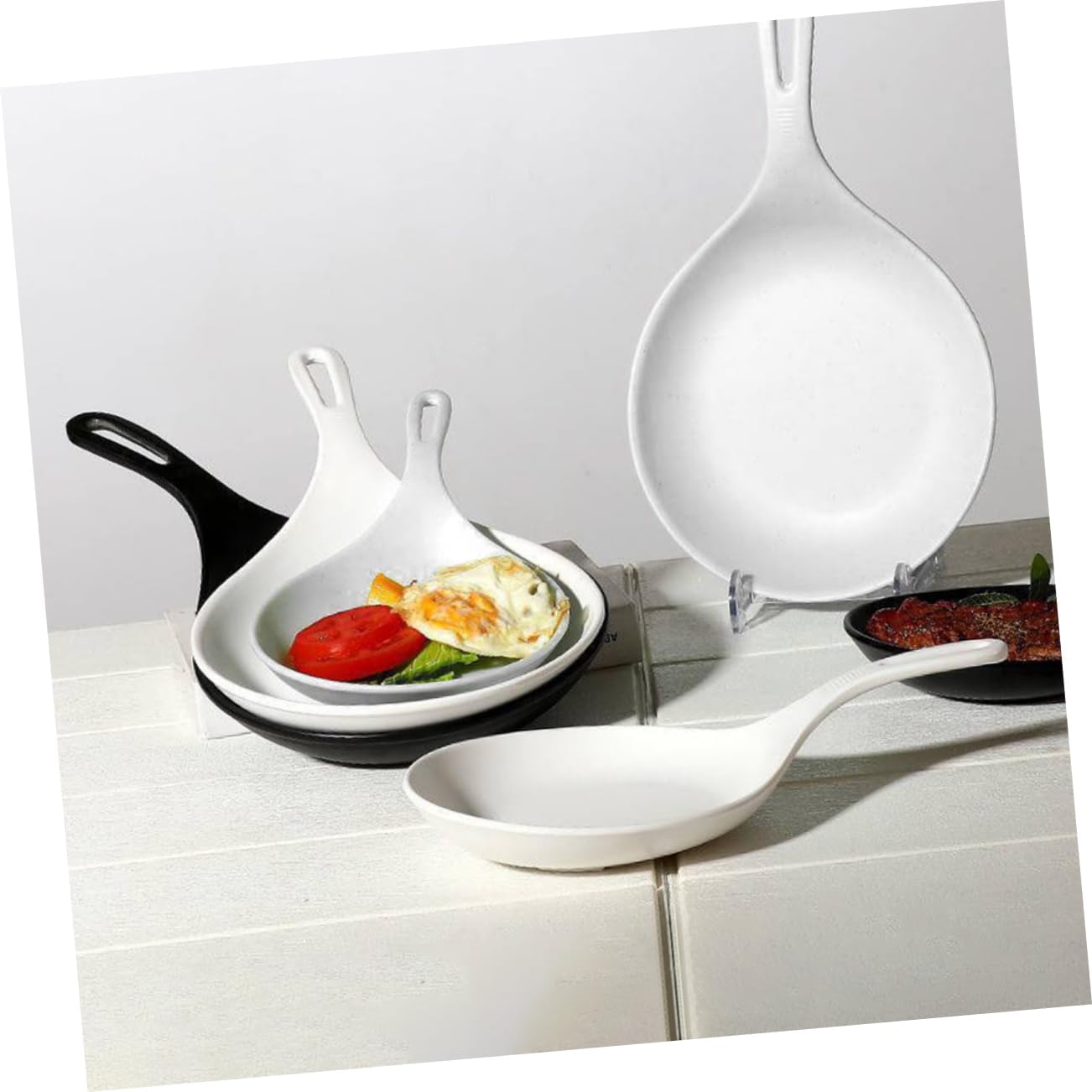 Lightweight Korean Dessert Plates with Handle Small Serving Dish for Snacks Steaks Pasta Salads Easy to Clean Tableware for Home Restaurant Use