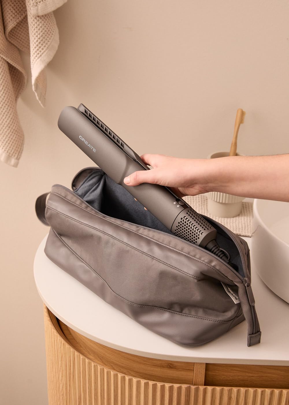 CREATE/CERAMIC AIR STYLER DUAL/Plancha secador iónico grafito para pelo mojado o seco/Pantalla LCD, revestimiento cerámico, secado rápido, temperatura y velocidad ajustable, 1300W