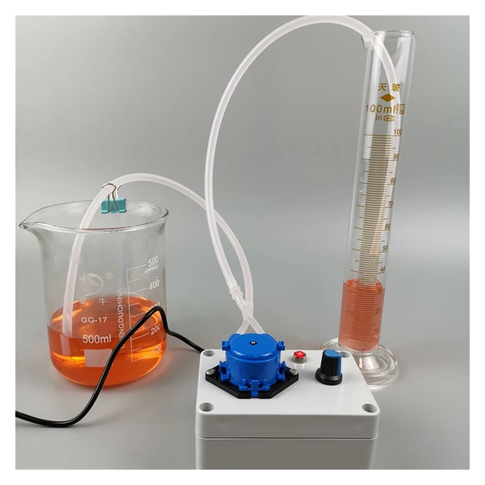 Bomba peristáltica en miniatura, bomba autocebante, dosificadora de circulación, grado alimenticio laboratorio 10-70ML/ajustable con interruptor pie Para uso doméstico
